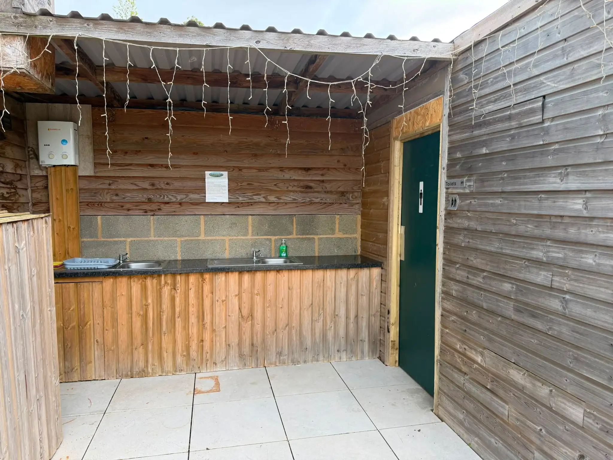 Country View Camping facilities — image 14